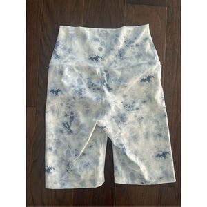 ⭐️3 for $10⭐️ Yogalicious Lux Squat Proof Marble Bike Shorts